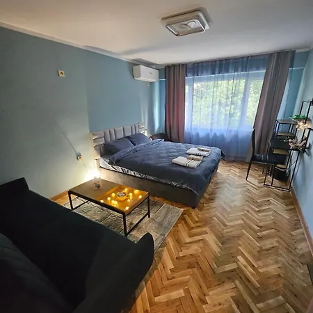 Apartment Home דירה *